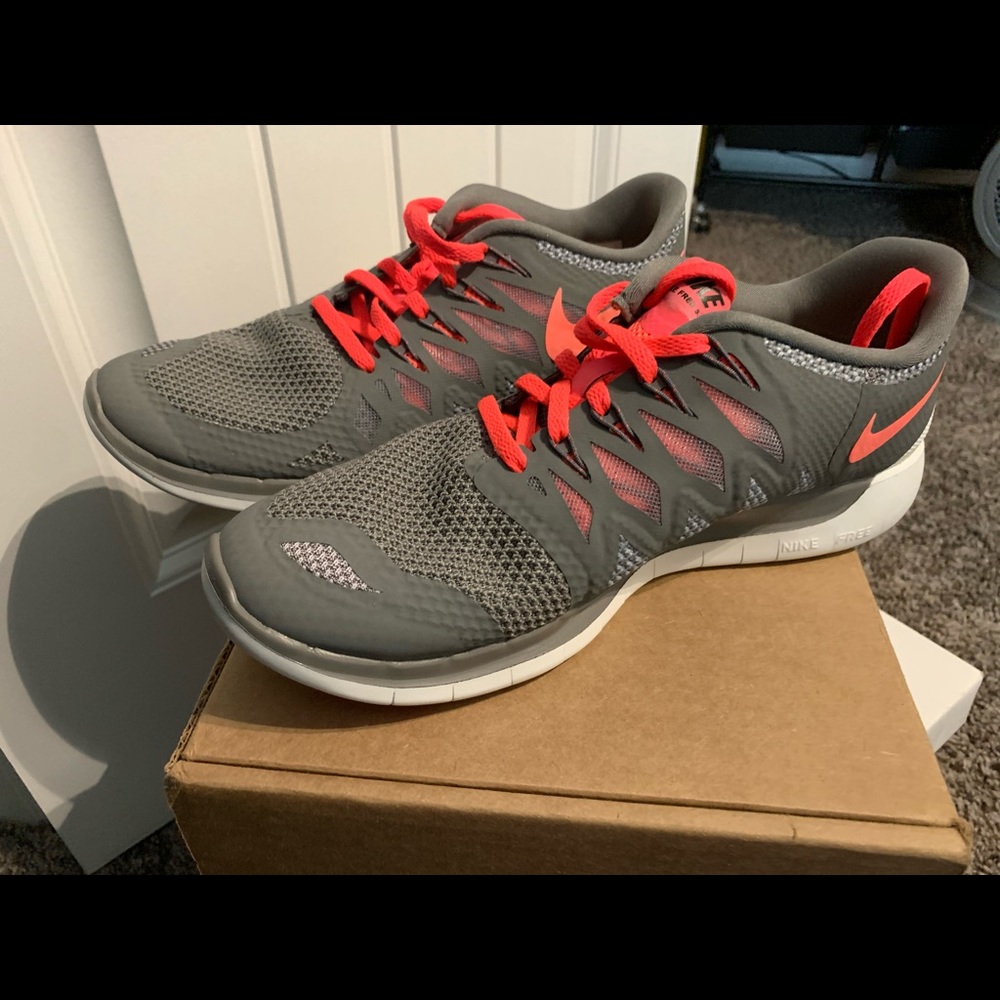 Woman’s Nike’s